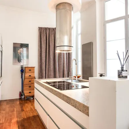 Luxury Typical Parisian Flat - 6 Guests - 5 Min From Louvre *