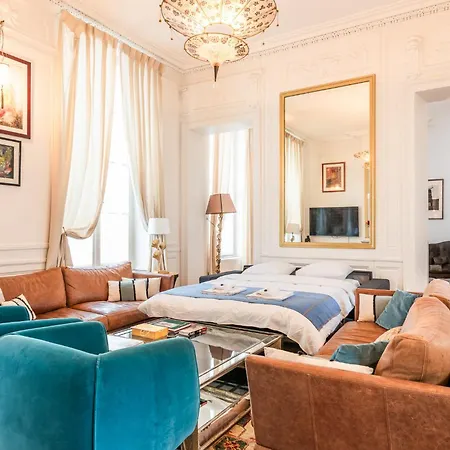 Luxury Typical Parisian Flat - 6 Guests - 5 Min From Louvre *