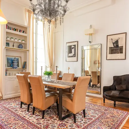 Luxury Typical Parisian Flat - 6 Guests - 5 Min From Louvre *