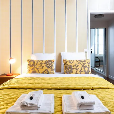 Apartamento Luxury Typical Parisian Flat - 6 Guests - 5 Min From Louvre París