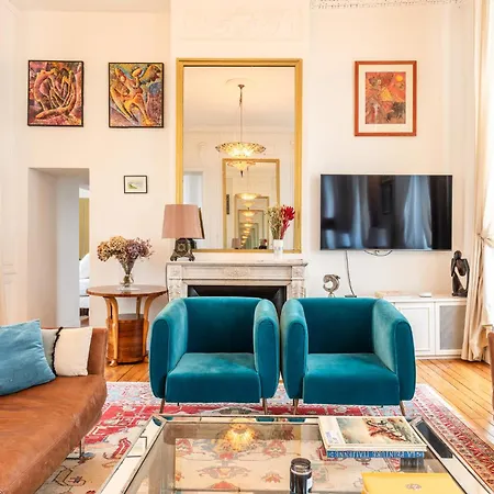 Luxury Typical Parisian Flat - 6 Guests - 5 Min From Louvre Apartamento París