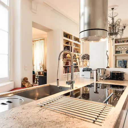 Daire Luxury Typical Parisian Flat - 5 Min From Louvre