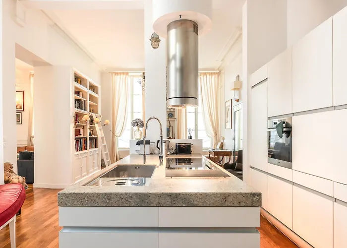 Luxury Typical Parisian Flat - 6 Guests - 5 Min From Louvre