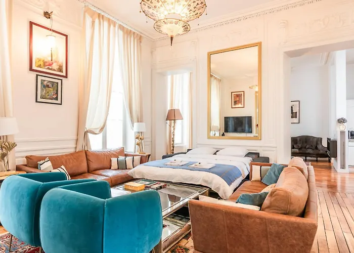 Luxury Typical Parisian Flat - 6 Guests - 5 Min From Louvre *