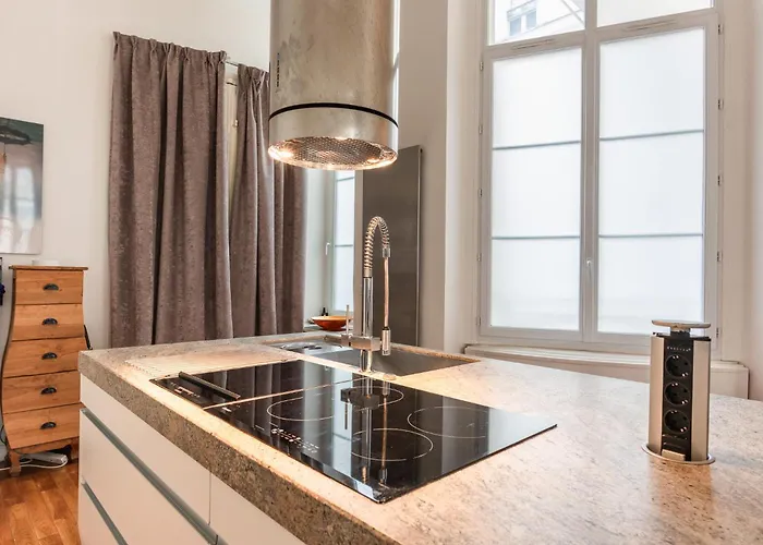 Luxury Typical Parisian Flat - 6 Guests - 5 Min From Louvre *