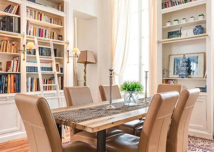 Luxury Typical Parisian Flat - 6 Guests - 5 Min From Louvre *