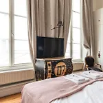 شقة Luxury Typical Parisian Flat - 6 Guests - 5 Min From Louvre